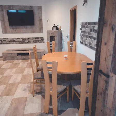 & Ksenya Spodnja Hajdina