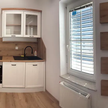 & Ksenya Apartment *