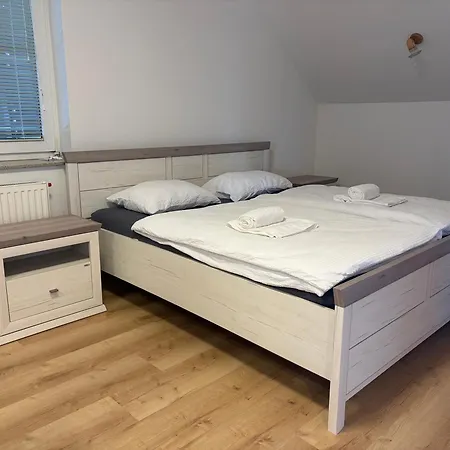 Apartment & Ksenya *